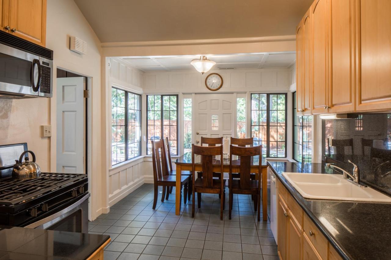 Andril Fireplace Cottages Pacific Grove Exteriér fotografie
